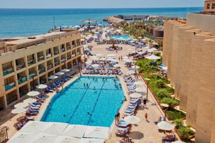 CORAL BEACH HOTEL & RESORT 