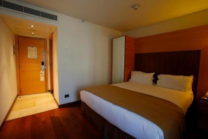 CORAL BEACH HOTEL & RESORT  - image 4
