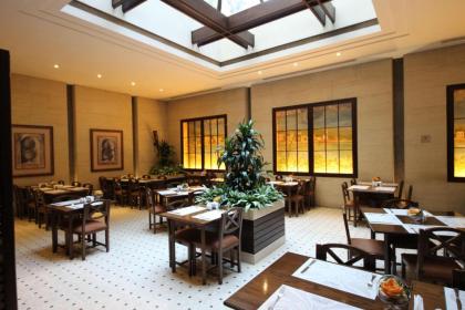 Casa D'or Hotel - image 4