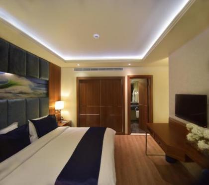 Gems Hotel - image 10