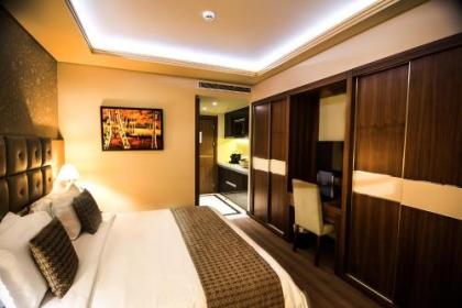 Gems Hotel - image 12
