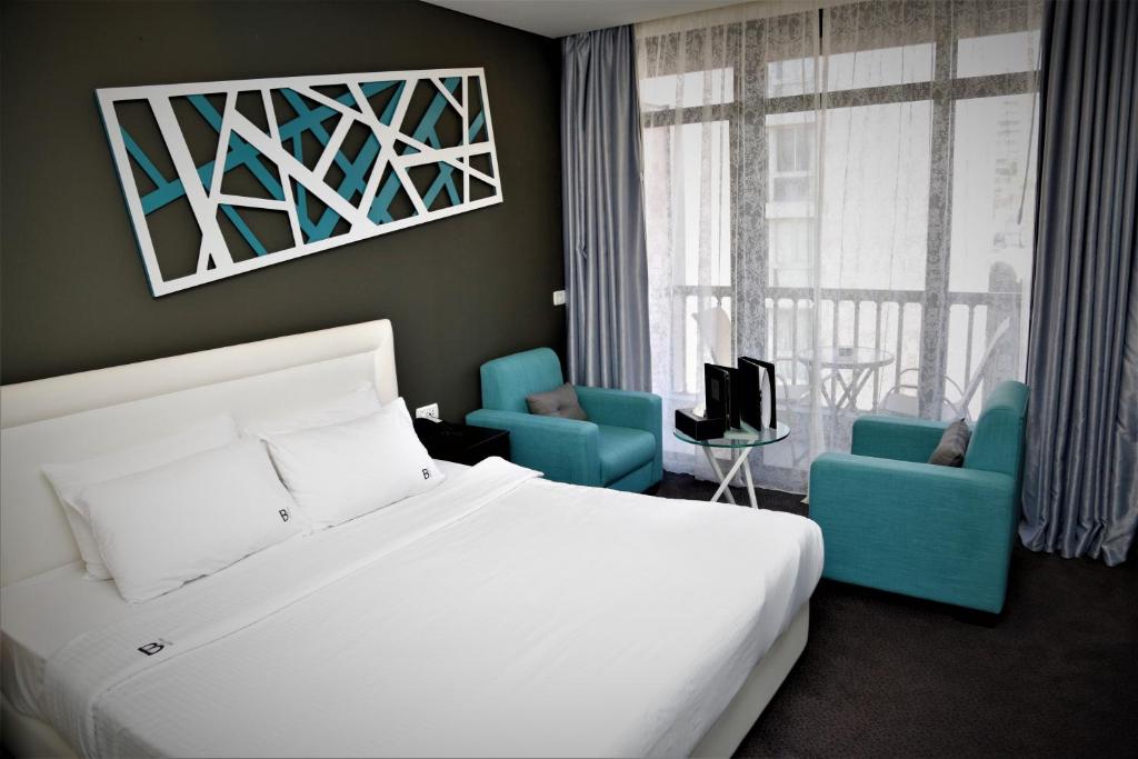 Beverly Hotel Beirut - image 2
