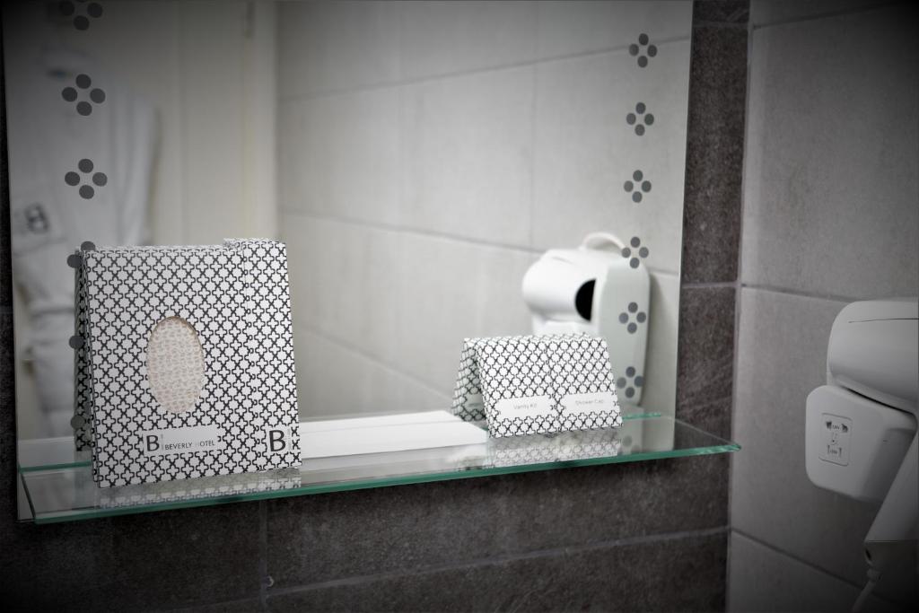 Beverly Hotel Beirut - image 4