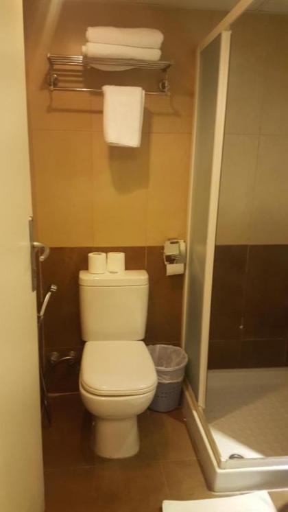 West House Residence - image 4