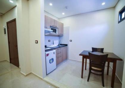Al Jawhara Suites - image 12