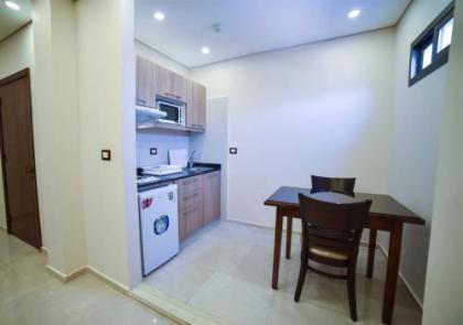 Al Jawhara Suites - image 13