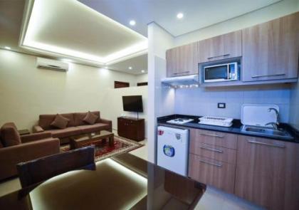 Al Jawhara Suites - image 16