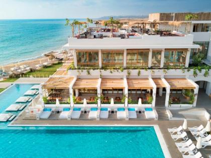 La Siesta Hotel & Beach Resort - image 1