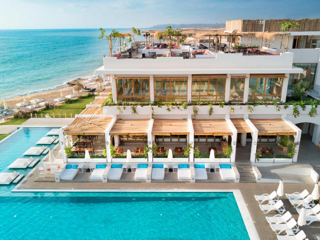 La Siesta Hotel & Beach Resort - main image