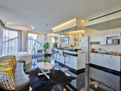 Sodeco Suites - image 8