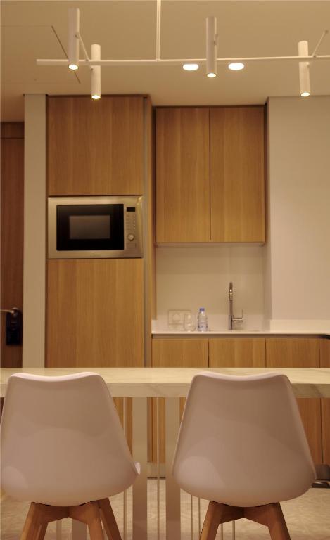 Monot Suites - image 3