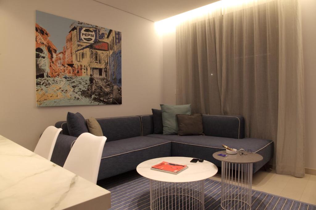 Monot Suites - image 6