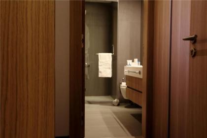 Monot Suites - image 9