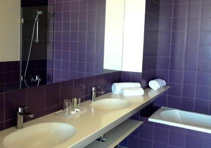 Bossa Nova Beirut Hotel - image 11
