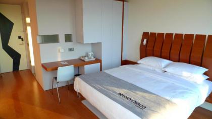 Bossa Nova Beirut Hotel - image 3