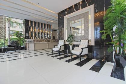 Palm Ville Suites - image 2