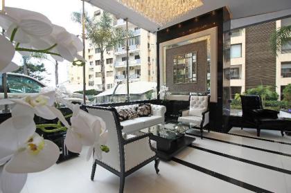 Palm Ville Suites - image 3