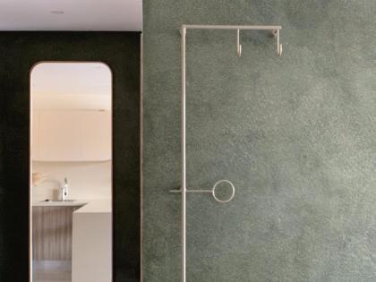 ZUR Studios and Suites - image 4