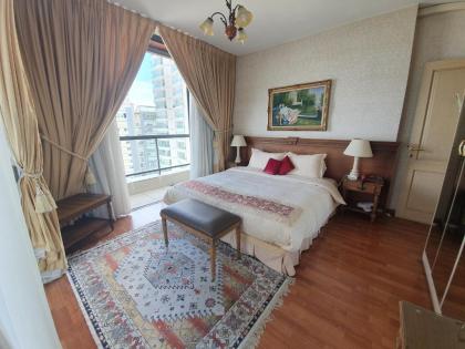 Holiday Home Suites - image 13