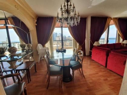 Holiday Home Suites - image 3