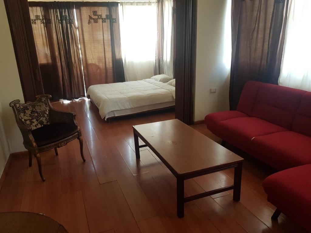 Universal Residence - main image