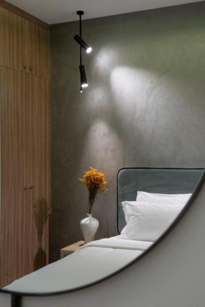 The 'Earth' Suite - image 7