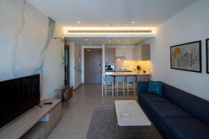 The 'Lux' Suite
