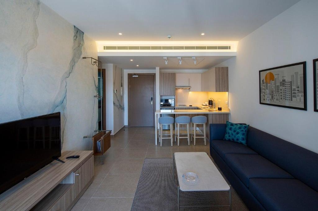 The 'Lux' Suite - main image