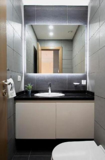 The 'Slate' Suite - image 4