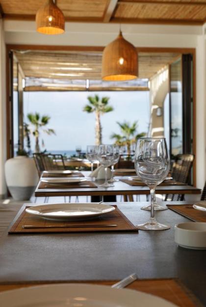 La Siesta Hotel & Beach Resort - image 12