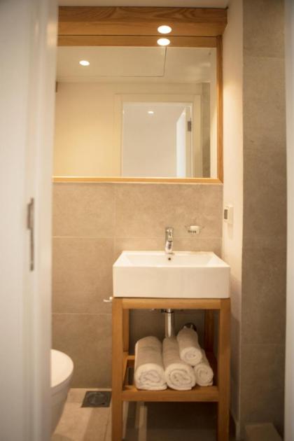La Siesta Hotel & Beach Resort - image 17