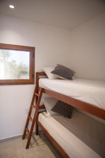 La Siesta Hotel & Beach Resort - image 20