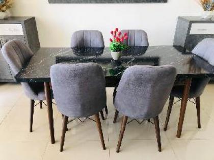 Charming and Modern Dayekh Apt F24/7 electricity