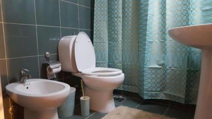 Spacious 1BR Suite in the Heart of Hamra - image 7