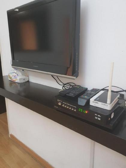 A Lovely Spacious 1BR Apartment in Hamra Center - image 9
