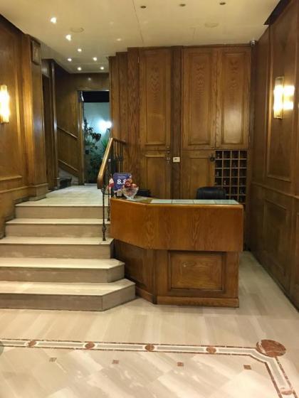 Large 1BR in the Heart of Hamra with balcony - image 18