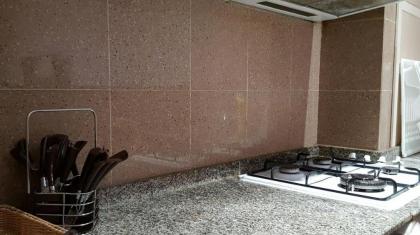 Perfect 1BR with Kitchen in Heart of Hamra - image 10
