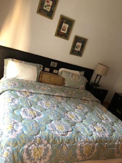 Spacious 1 Bedroom Suite & Large Balcony - image 8