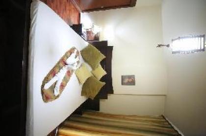 Green Furnished Apartments - image 5