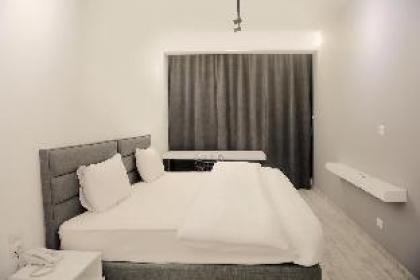 41 Twelve - image 3