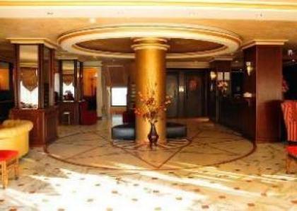 Legend Hotel - image 11