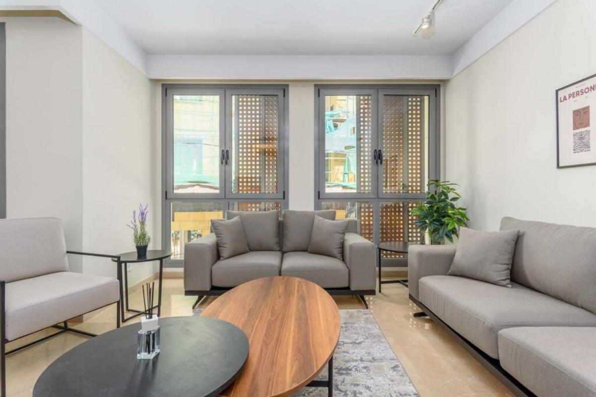 Symphony 1 Bedroom Apartment in Solidere - main image