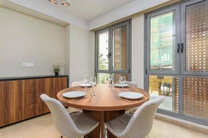 Symphony 1 Bedroom Apartment in Solidere - image 13