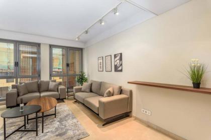 Symphony 1 Bedroom Apartment in Solidere - image 7