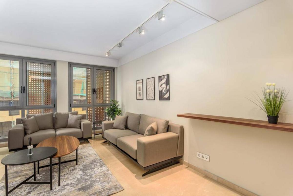 Symphony 1 Bedroom Apartment in Solidere - image 7