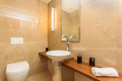Violin 1 Bedroom Apartment in Solidere - image 20