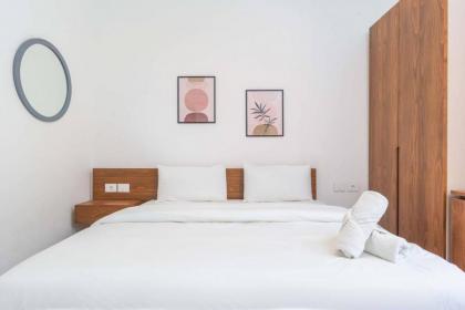 Stairway 2 Room in Mar Mikhael - image 6
