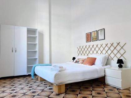 Vintage Apt 4BR Mar Mikhael - image 14
