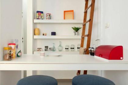 Dream Location Apartment - image 10