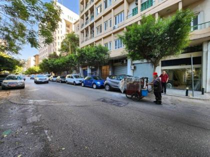 Charming 2BR Gemayze - image 15